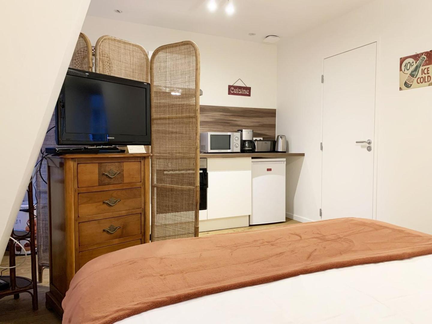 Monet - Appartement Pour 2 Personnes Chartres Dış mekan fotoğraf