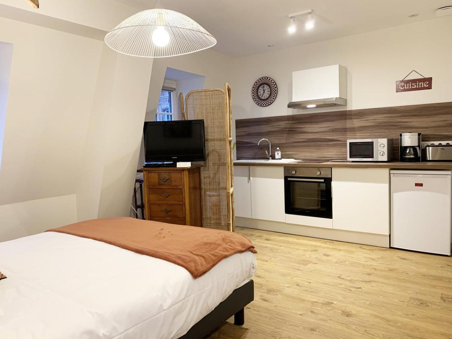Monet - Appartement Pour 2 Personnes Chartres Dış mekan fotoğraf